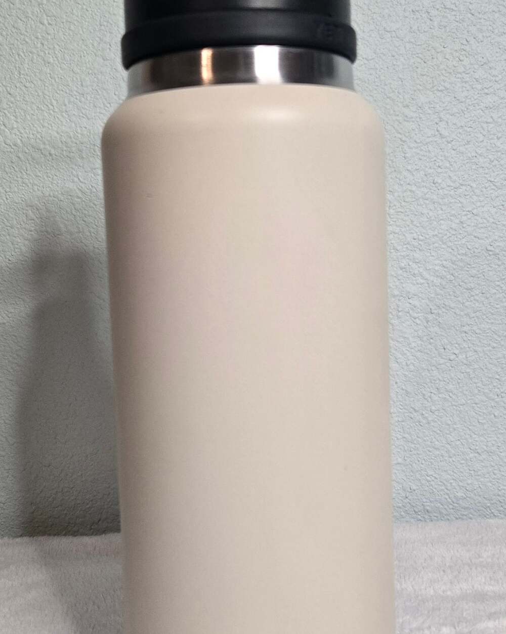 YETI Rambler 36 oz Bottle with Chug Cap Cape Taupe